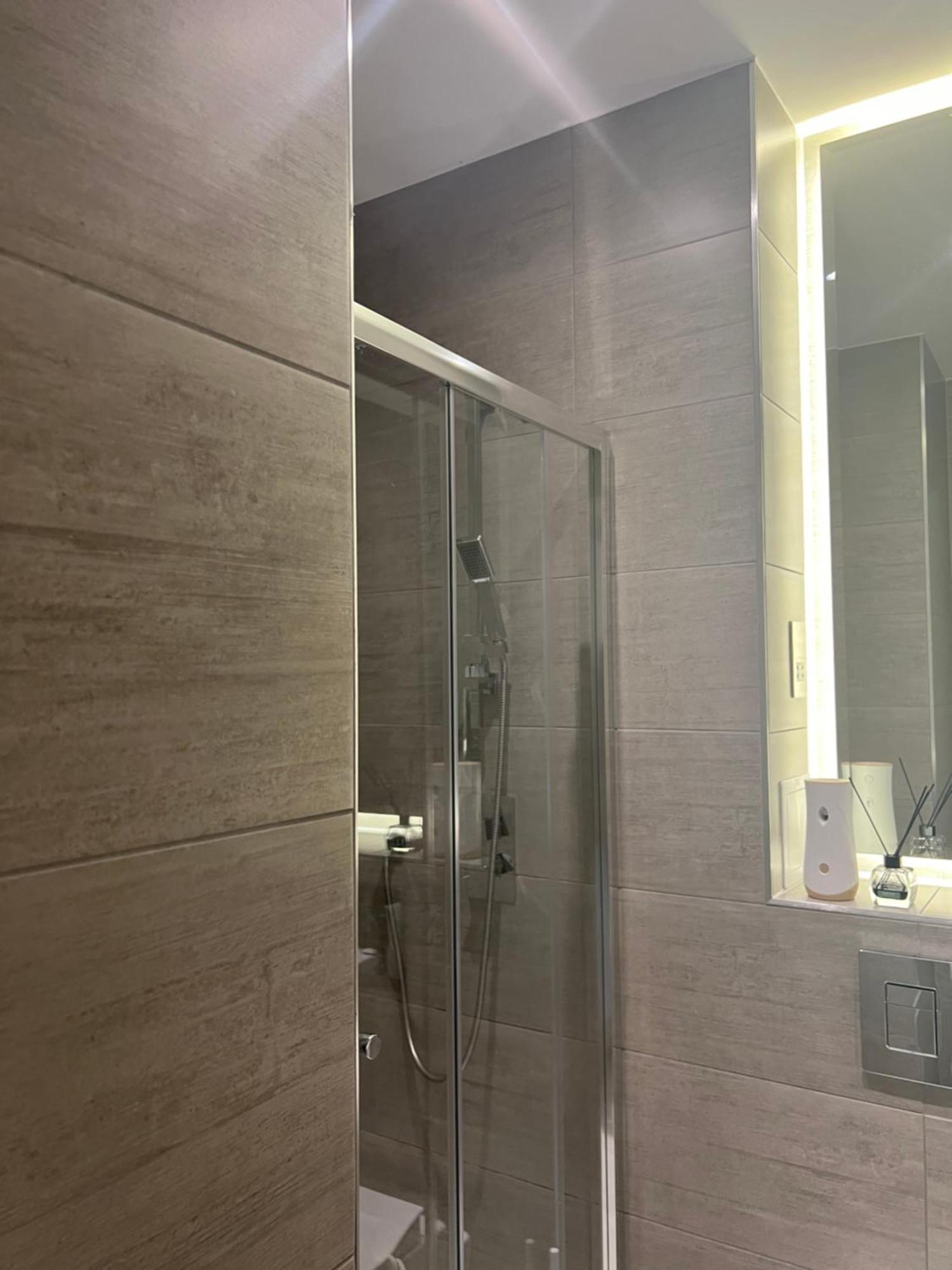 Luxurious Short Stay Flat In Милтън Кейнс Екстериор снимка